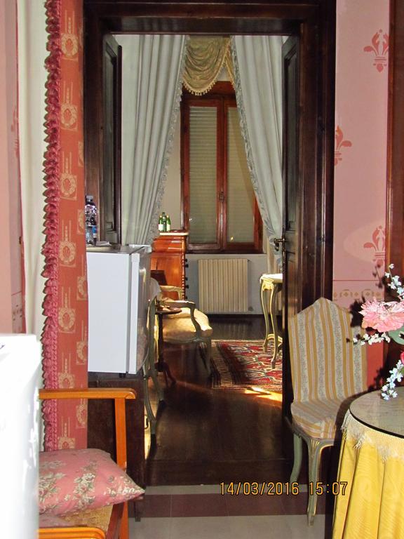 Villa Maria Bed & Breakfast, Corridonia, Marche Екстер'єр фото